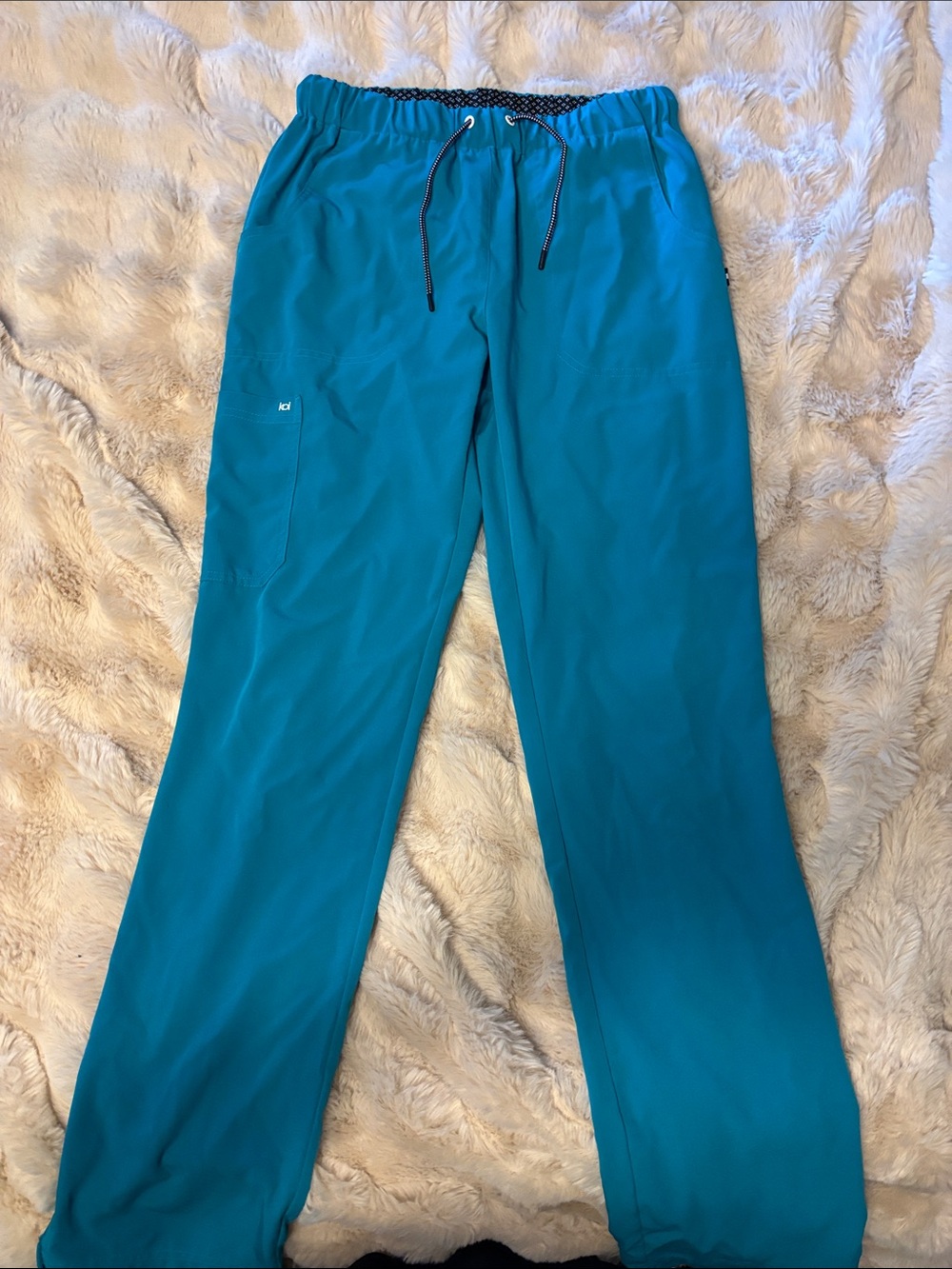 KOI STall scrub pants